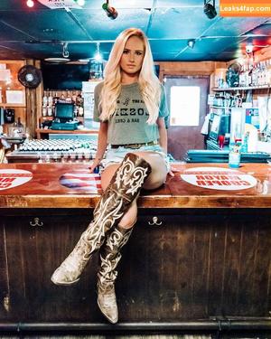 Tomi Lahren photo #0134