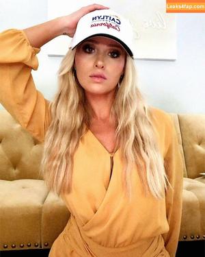 Tomi Lahren photo #0145