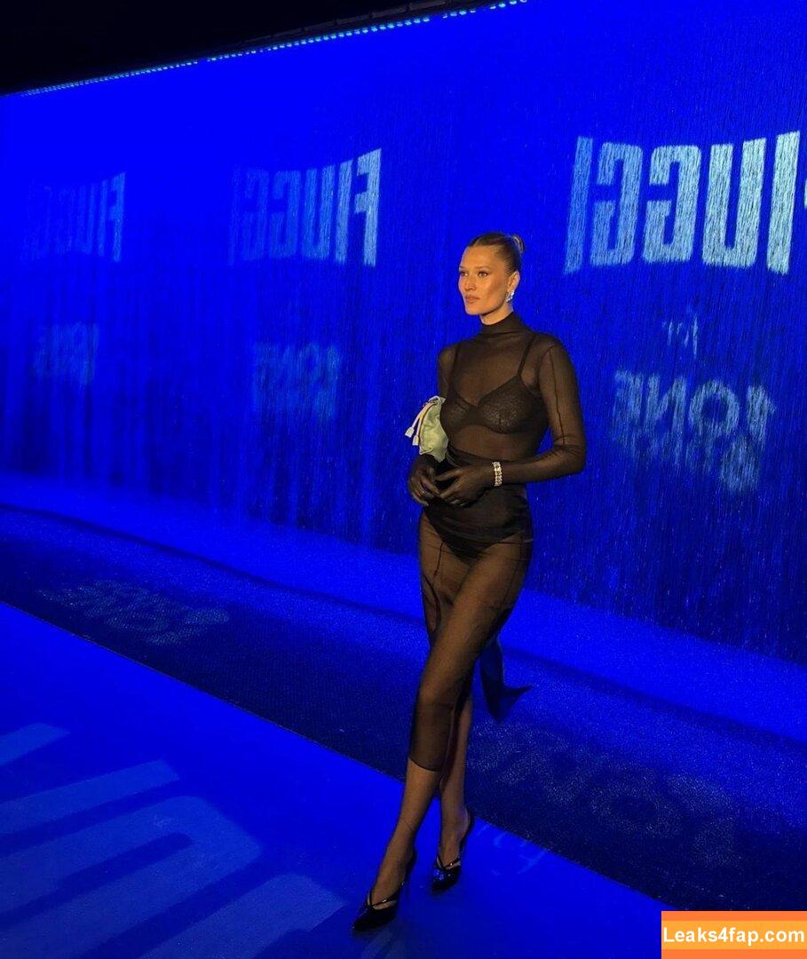Toni Garrn / tonigarrn leaked photo photo #0513