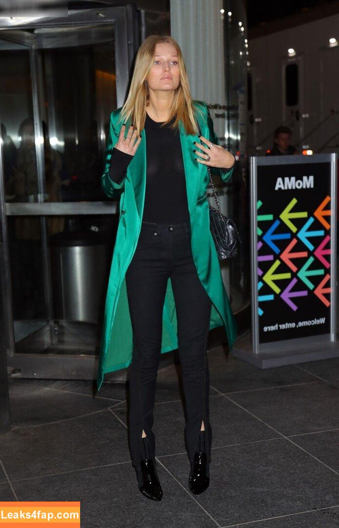 Toni Garrn / tonigarrn leaked photo photo #0519