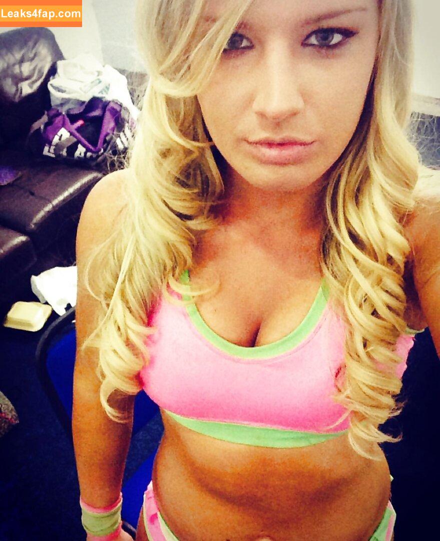 Toni Rossall /  leaked photo photo #0006