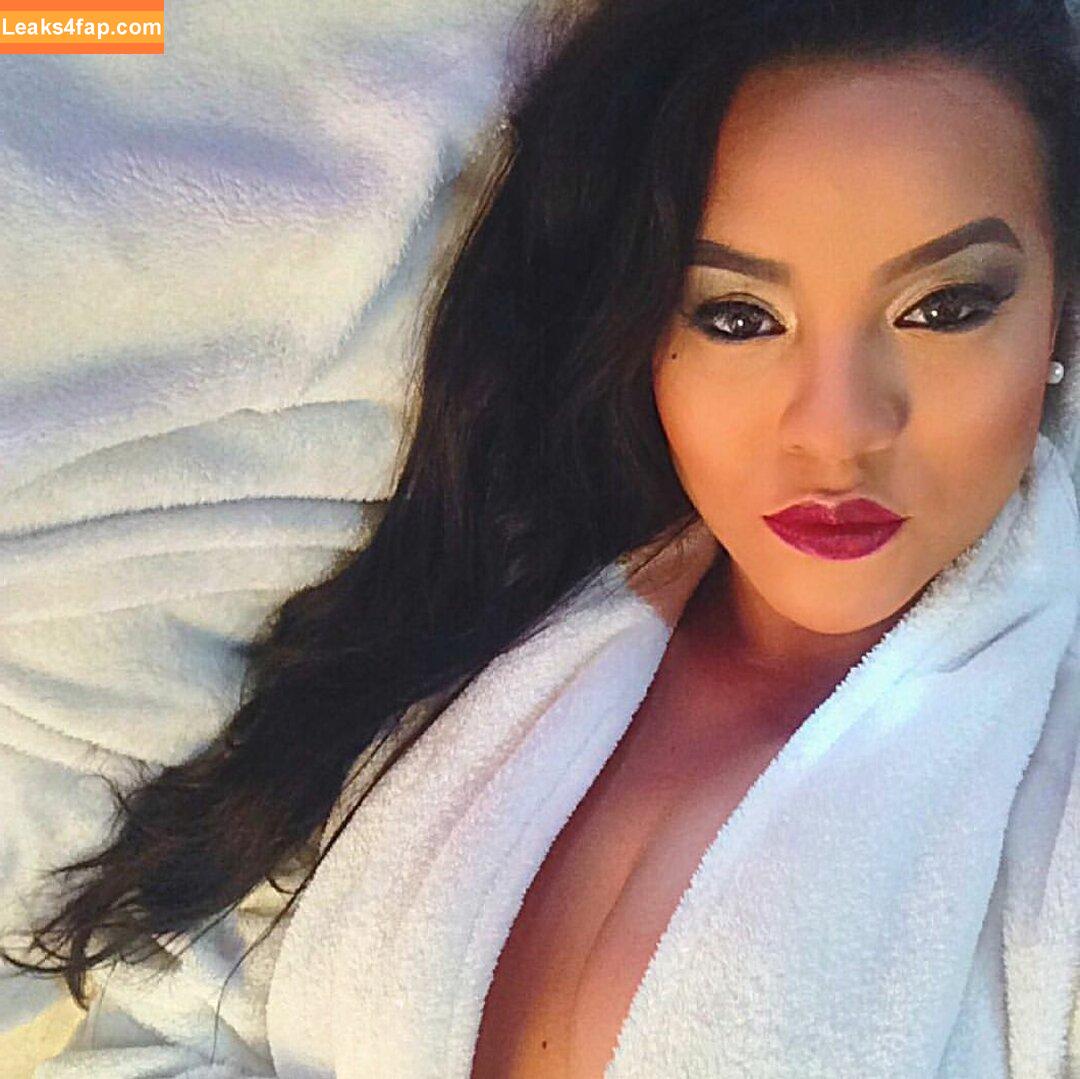 Toni Salina Chee Young / tonzsalina leaked photo photo #0001