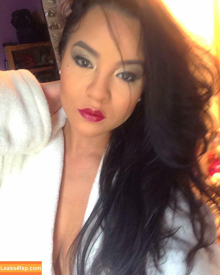 Toni Salina Chee Young / tonzsalina leaked photo photo #0004