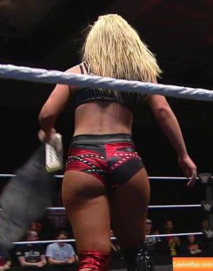 Toni Storm photo #0074