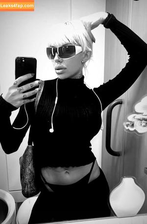 Toni Trips photo #0117