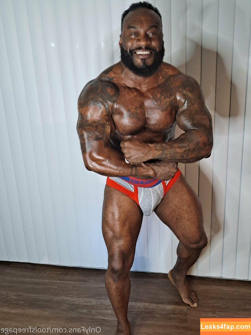 toolsfreepage / og_funkypage leaked photo photo #0066