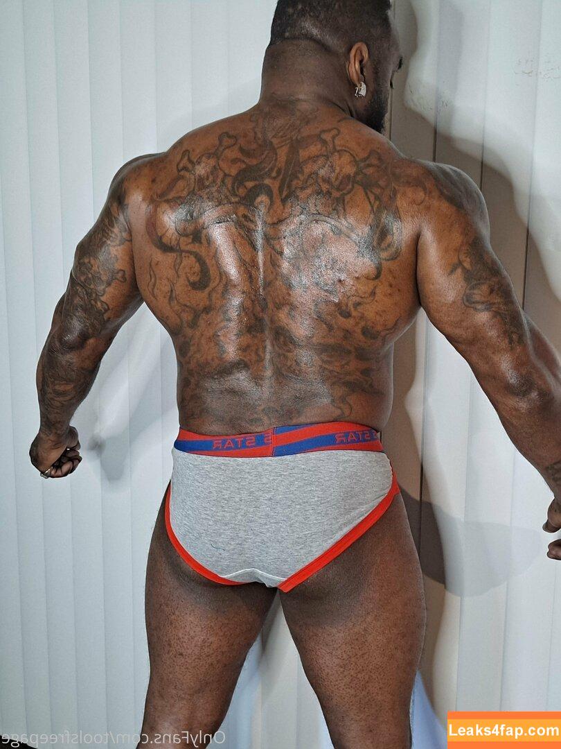 toolsfreepage / og_funkypage leaked photo photo #0069