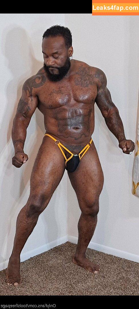 toolsfreepage / og_funkypage leaked photo photo #0110