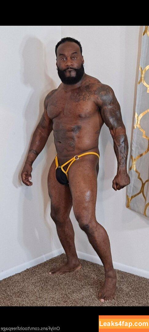 toolsfreepage / og_funkypage leaked photo photo #0112