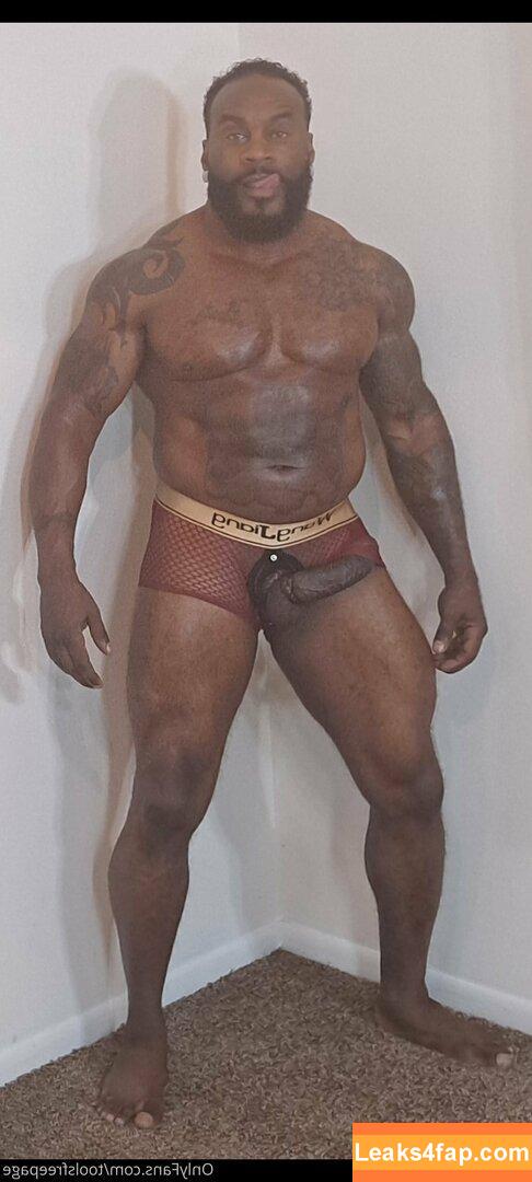 toolsfreepage / og_funkypage leaked photo photo #0128