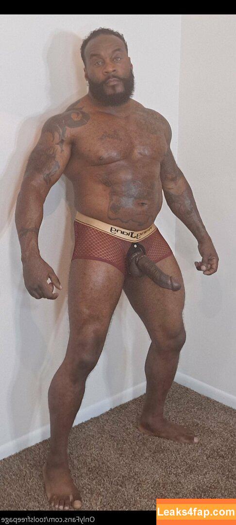 toolsfreepage / og_funkypage leaked photo photo #0130