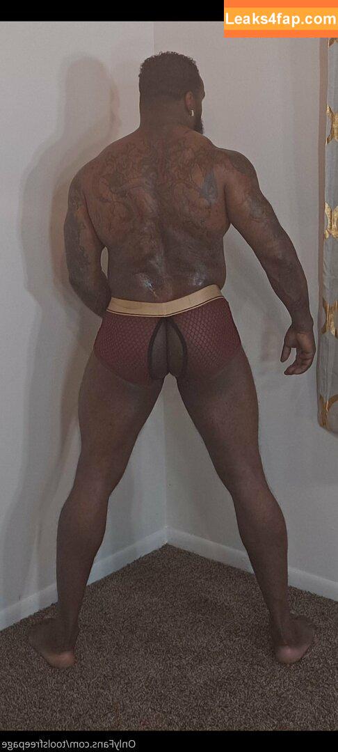 toolsfreepage / og_funkypage leaked photo photo #0131