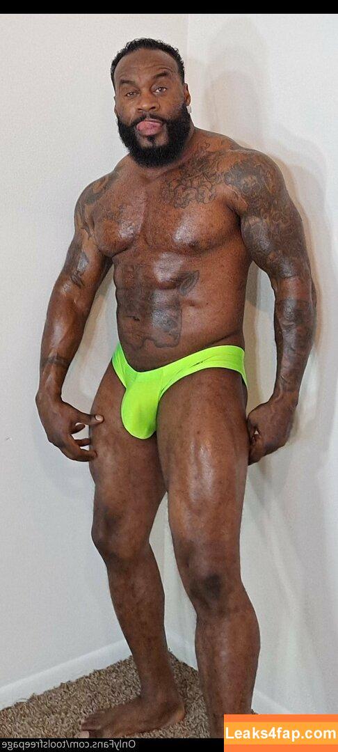 toolsfreepage / og_funkypage leaked photo photo #0133