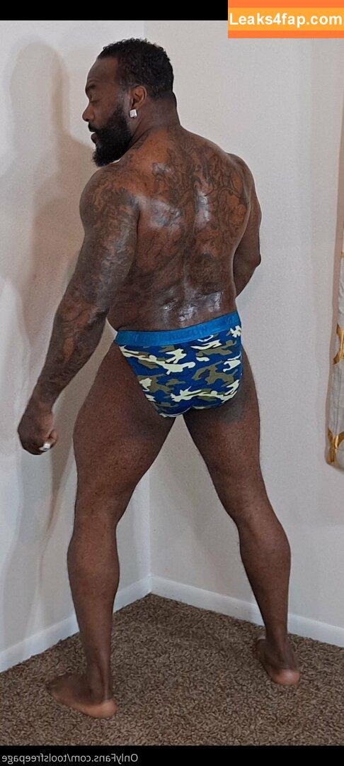 toolsfreepage / og_funkypage leaked photo photo #0143
