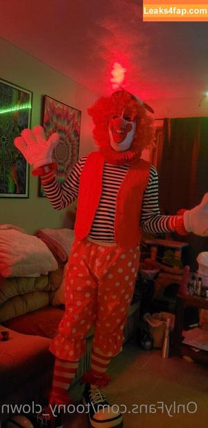 toony_clown photo #0182