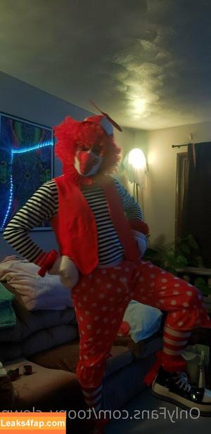 toony_clown photo #0183