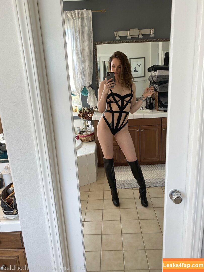 Tori Black / HollyRandall / misstoriblack / officialtoriblack / toriblackofficial_ слитое фото фото #0104