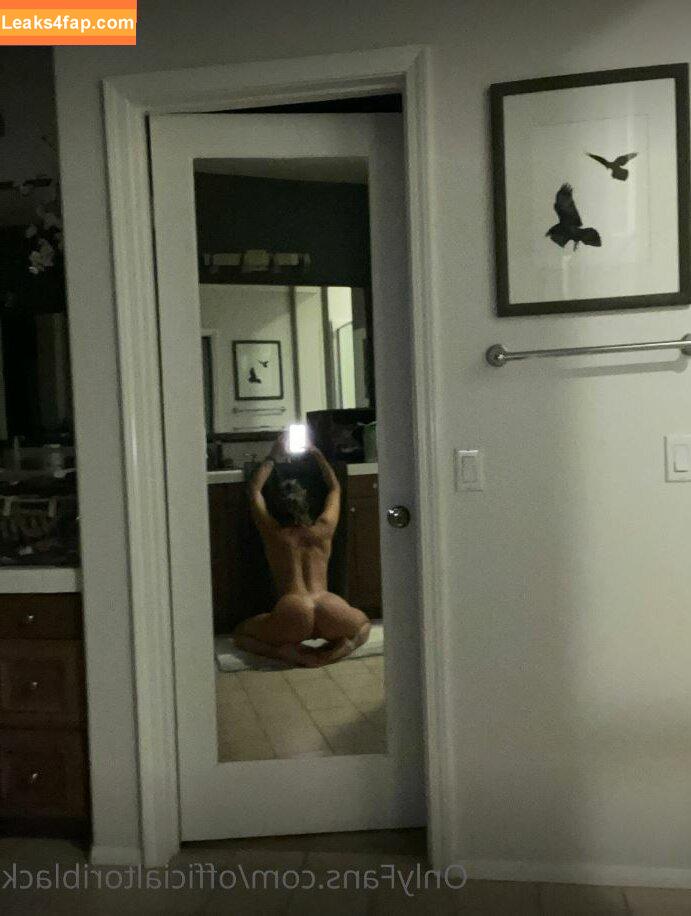 Tori Black / HollyRandall / misstoriblack / officialtoriblack / toriblackofficial_ слитое фото фото #0269