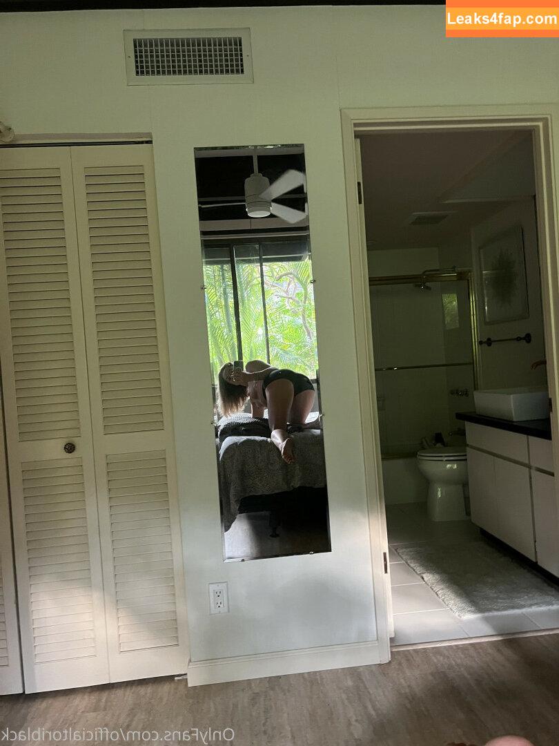 Tori Black / HollyRandall / misstoriblack / officialtoriblack / toriblackofficial_ слитое фото фото #0427