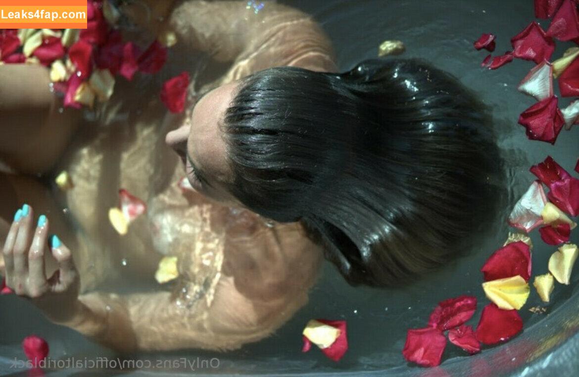 Tori Black / HollyRandall / misstoriblack / officialtoriblack / toriblackofficial_ слитое фото фото #0856