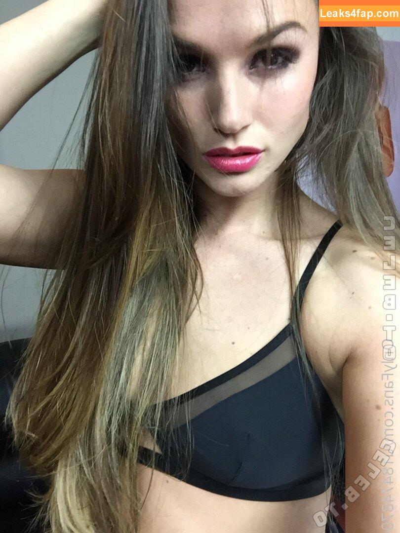 Tori Black / HollyRandall / misstoriblack / officialtoriblack / toriblackofcl leaked photo photo #2296