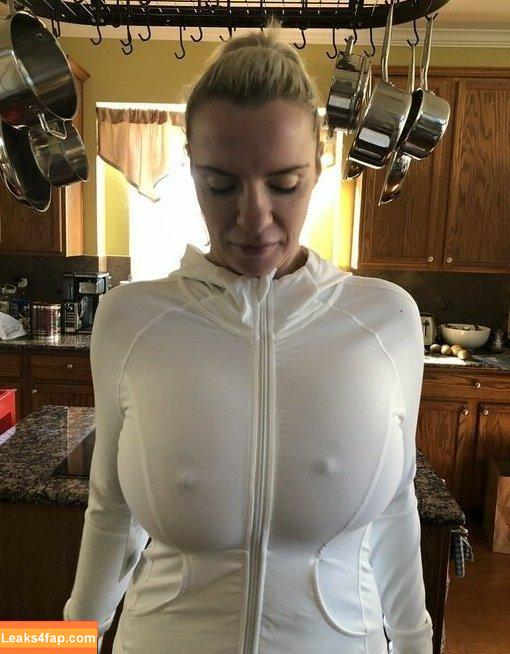 Tori Hendricks / Torihendricks / torihendricz / torii_hendricks leaked photo photo #0137