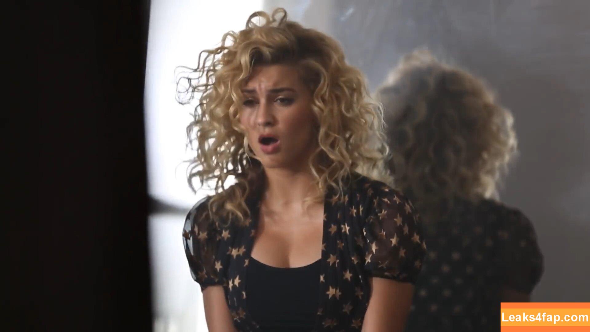 Tori Kelly / torikelly leaked photo photo #0167