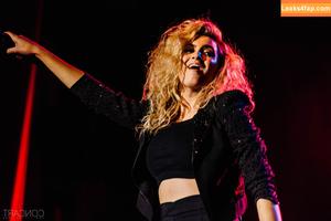 Tori Kelly photo #0156