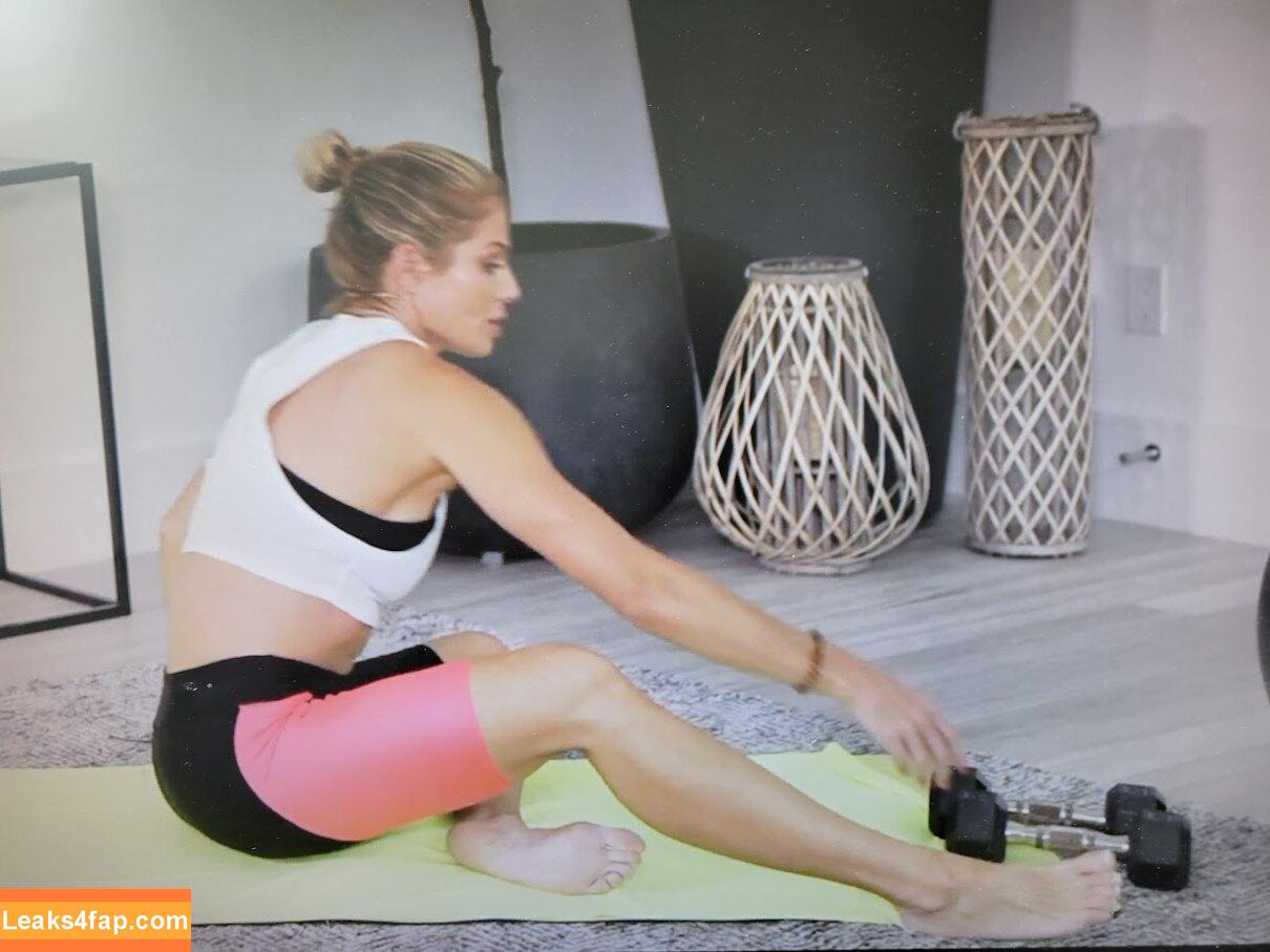 Torrie Wilson / torriewilson слитое фото фото #0835