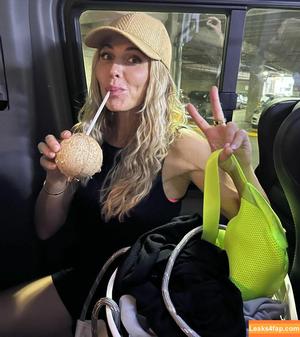 Torrie Wilson photo #1034