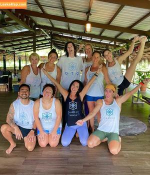 Torrie Wilson photo #1048