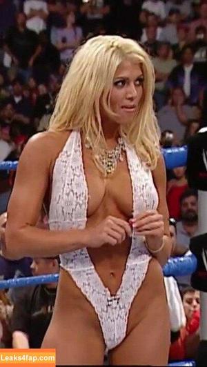 Torrie Wilson photo #1080