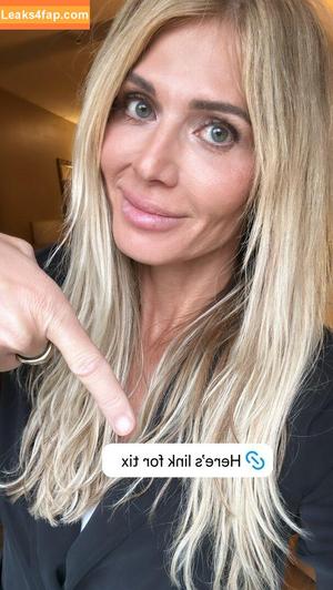 Torrie Wilson photo #2098