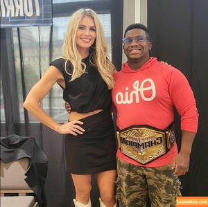 Torrie Wilson photo #2128