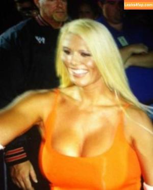 Torrie Wilson photo #2544