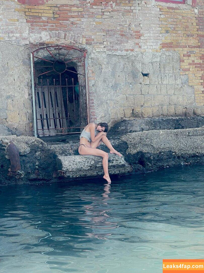 Tosca / toscaa___ leaked photo photo #0083