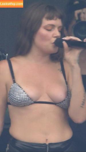 Tove Lo photo #0037