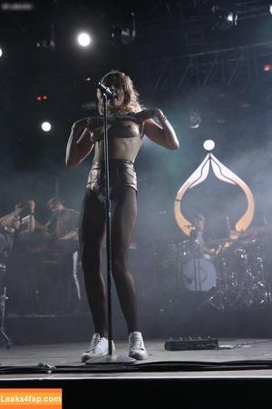 Tove Lo photo #0459