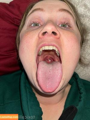 toxicallietongue photo #0054