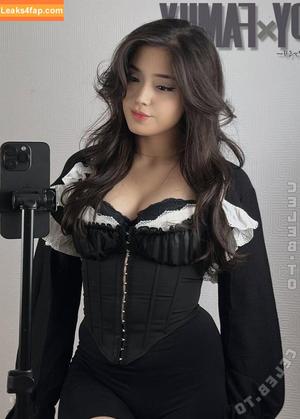 Toxicosplay photo #0116