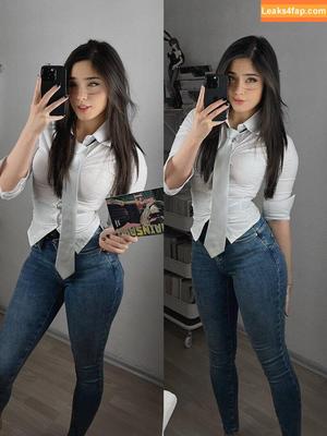 Toxicosplay photo #0122