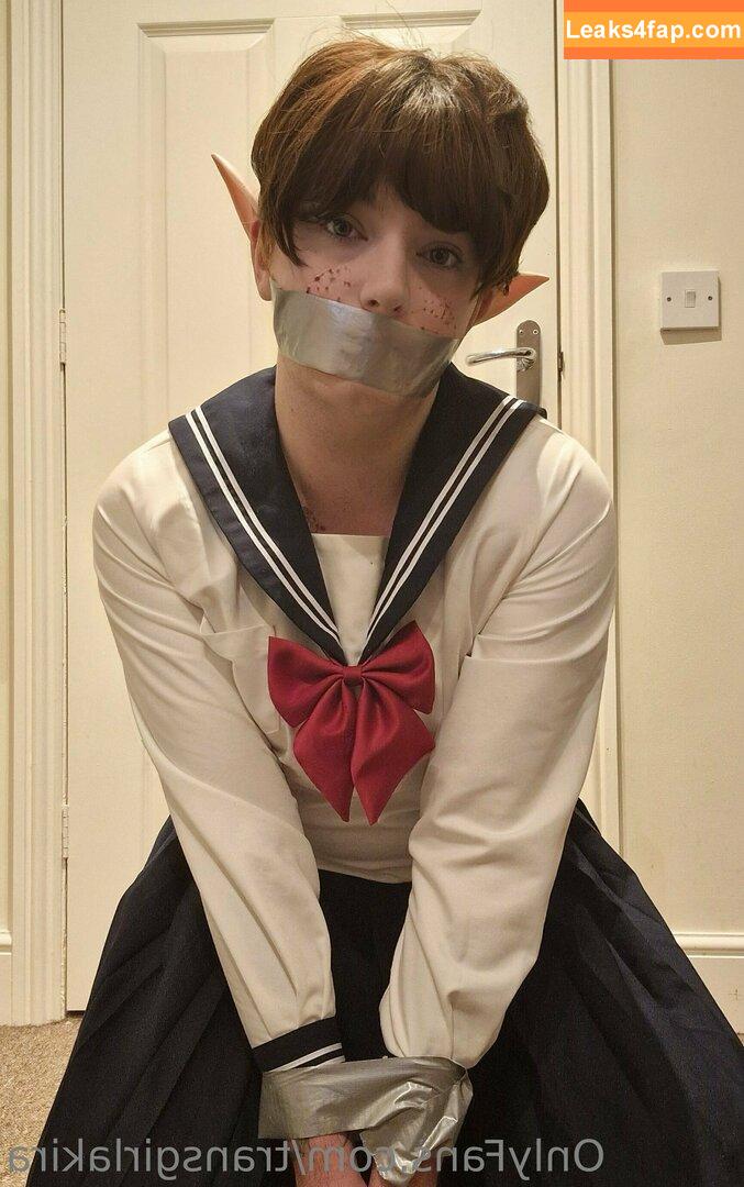 transgirlakira /  leaked photo photo #0105