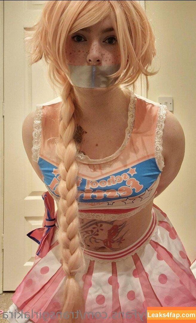 transgirlakira /  leaked photo photo #0124