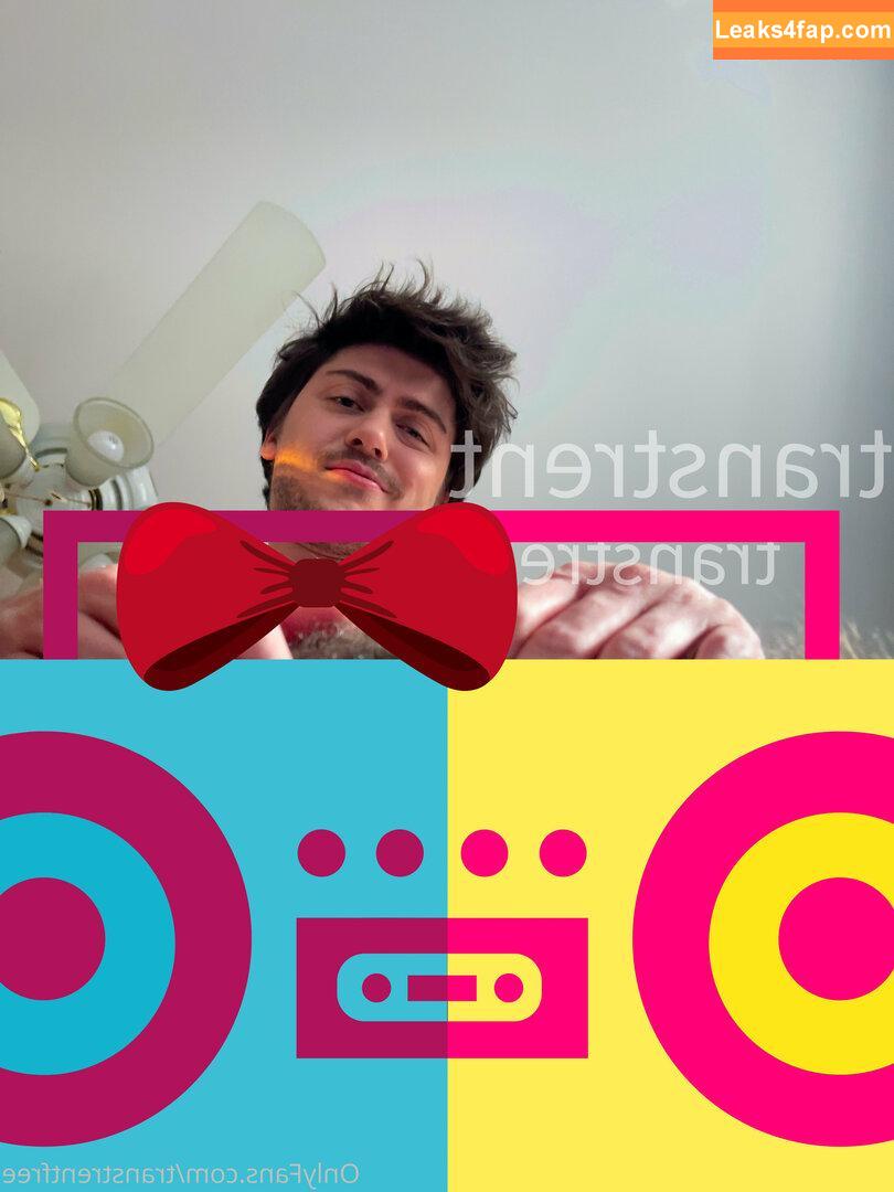 transtrentfree / toesaintfree leaked photo photo #0045
