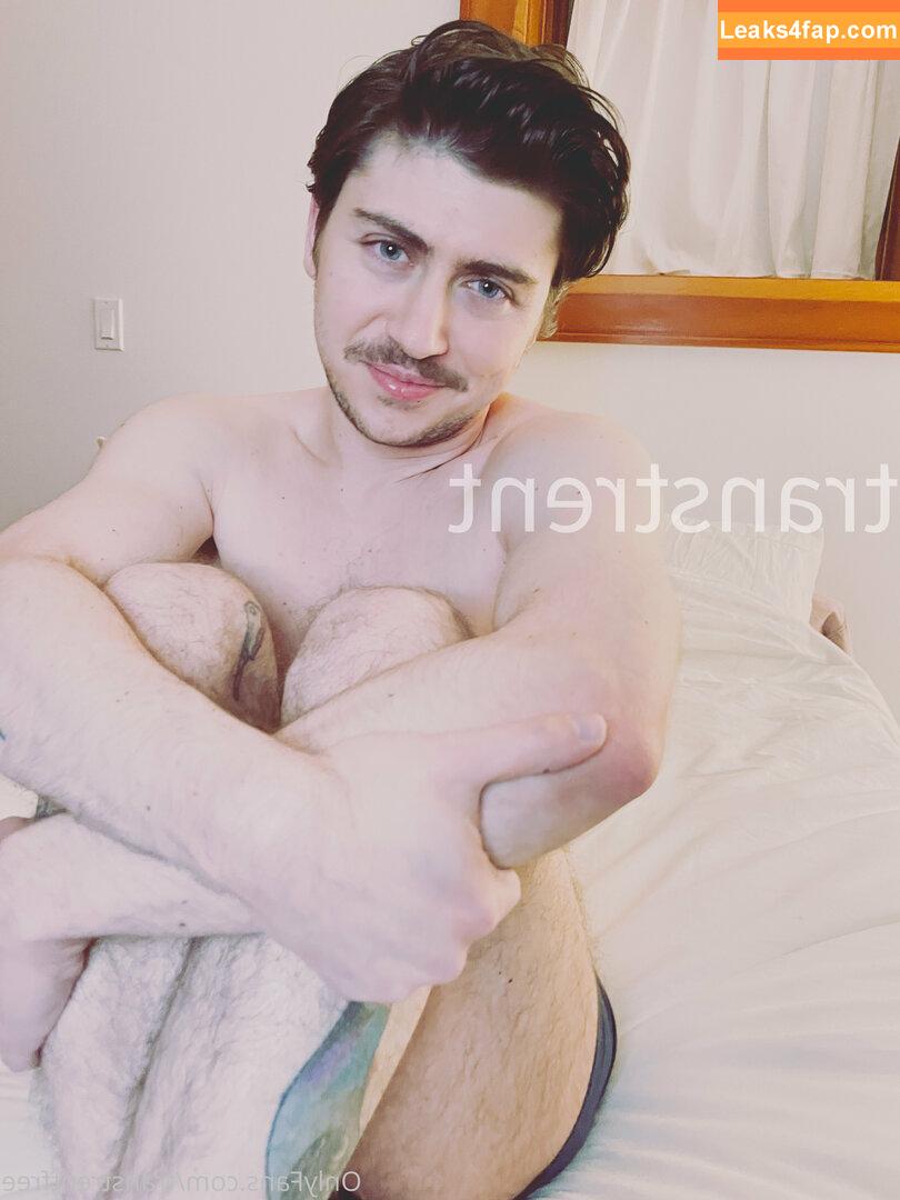 transtrentfree / toesaintfree leaked photo photo #0071