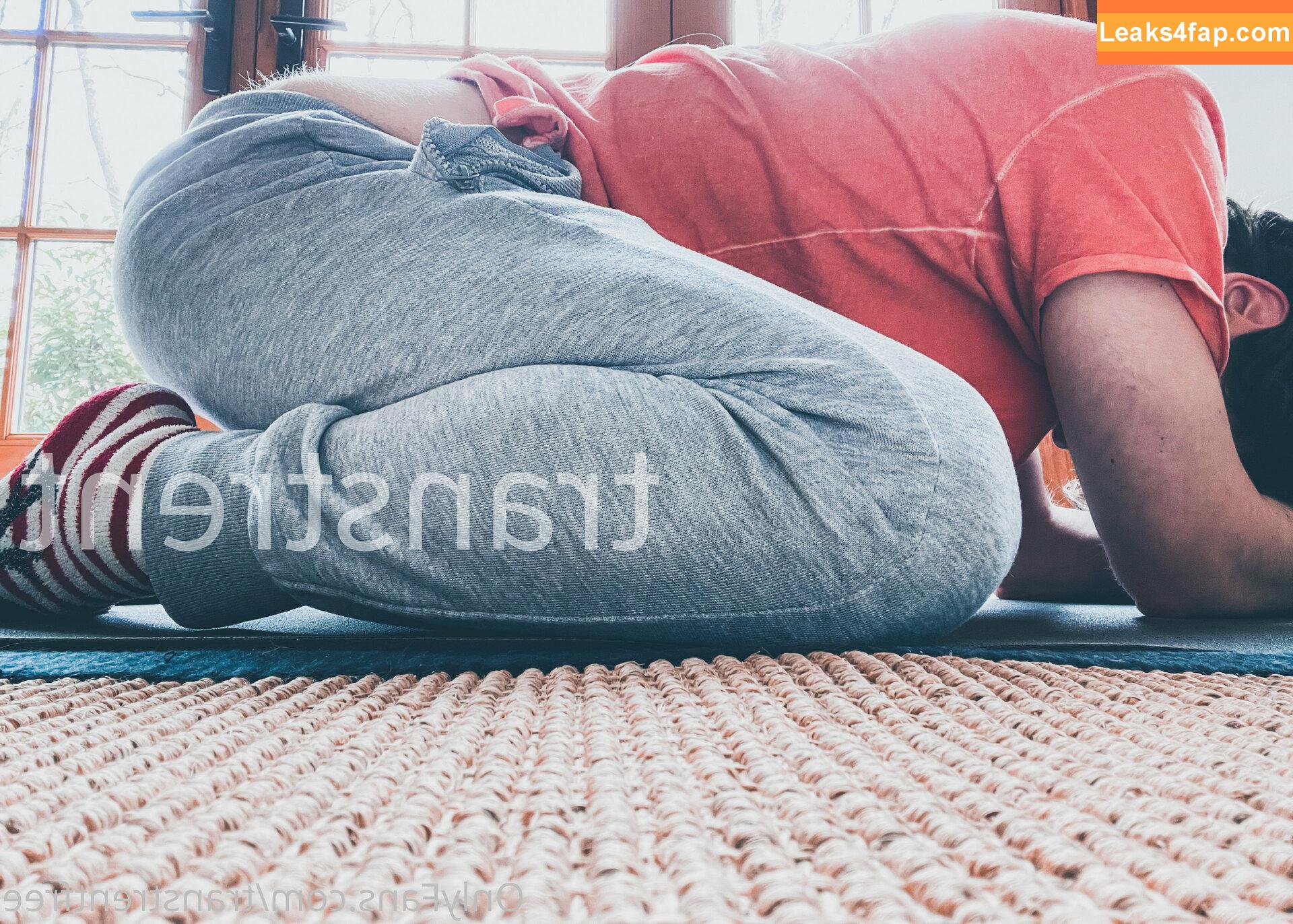 transtrentfree / toesaintfree leaked photo photo #0085