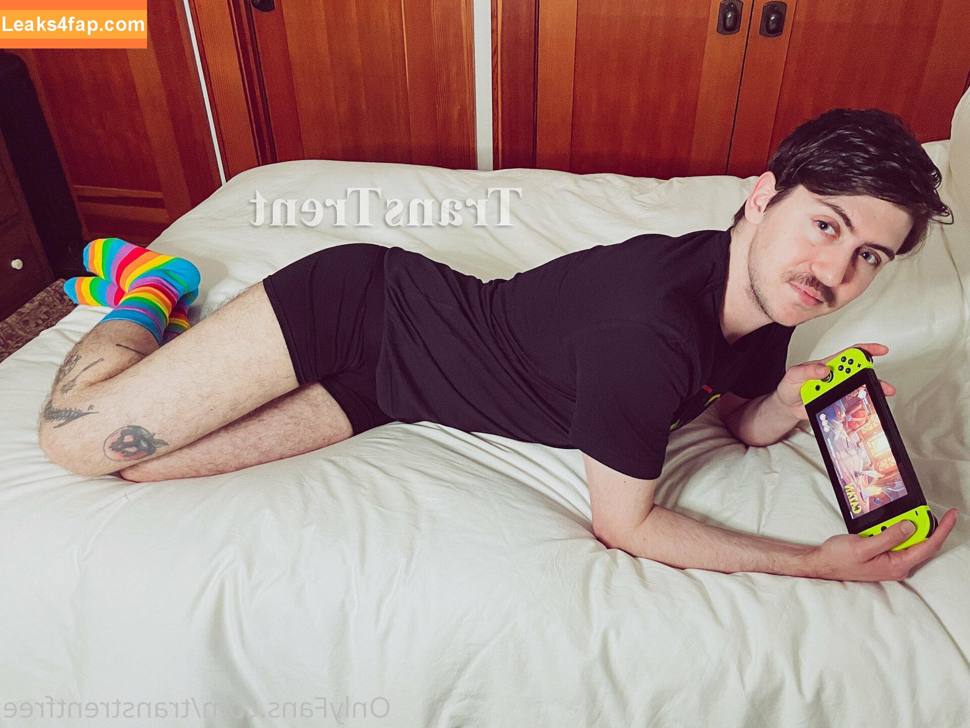 transtrentfree / toesaintfree leaked photo photo #0218