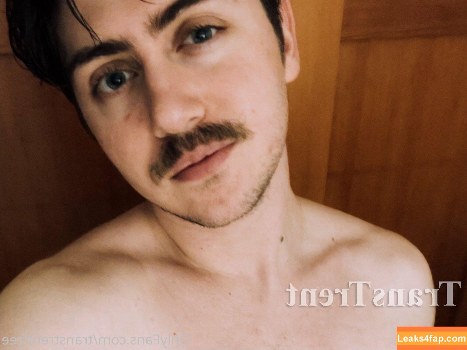 transtrentfree / toesaintfree leaked photo photo #0225