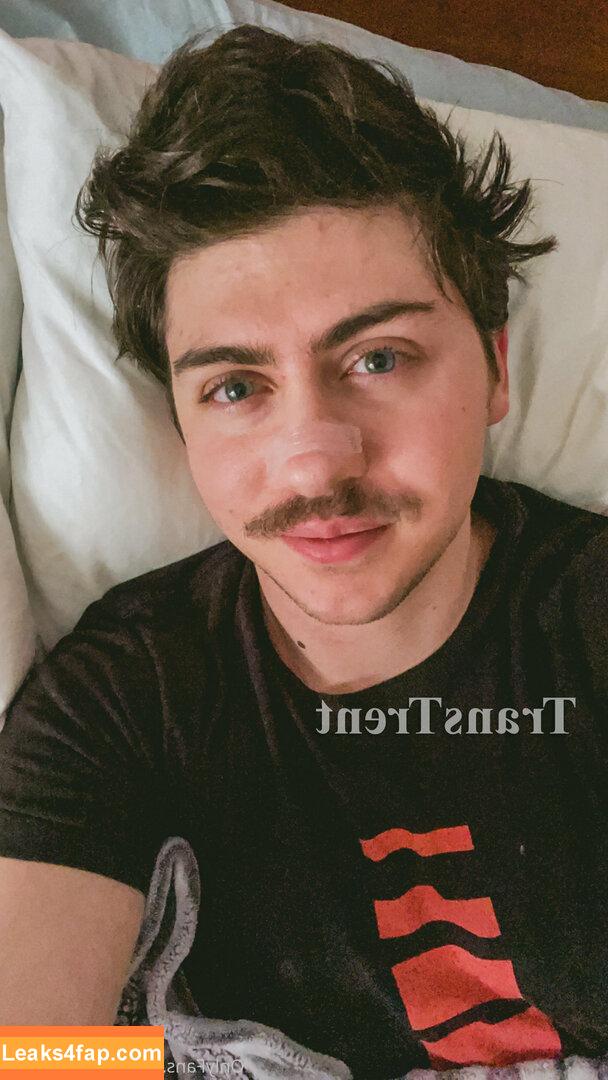 transtrentfree / toesaintfree leaked photo photo #0230