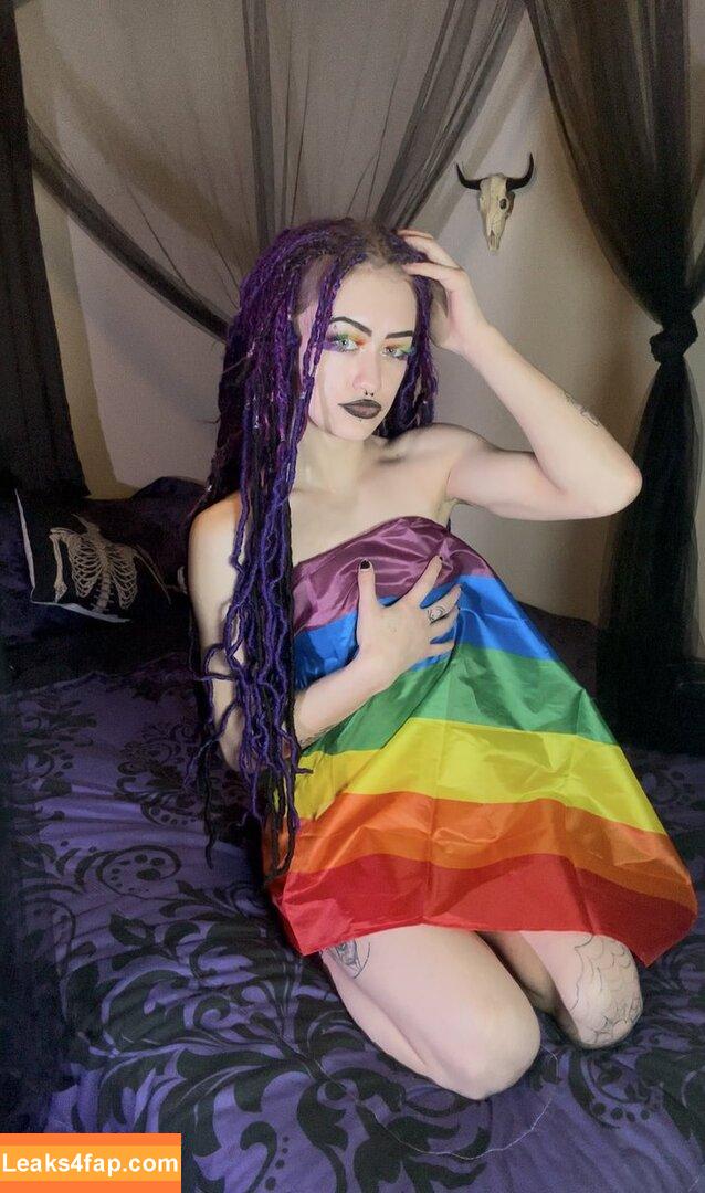 trapkittykhaos /  leaked photo photo #0009